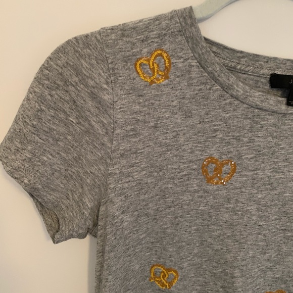 J Crew Pretzel Tee - Picture 3 of 3